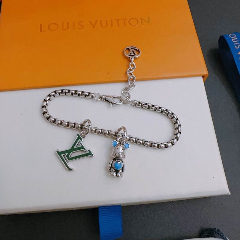 LV Bracelet 02lyr85